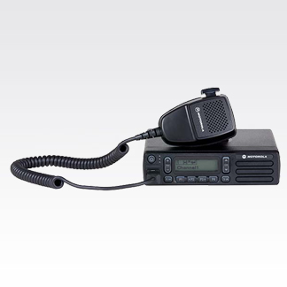 MOTOTRBO™ Radio móvil de dos vías DEM400